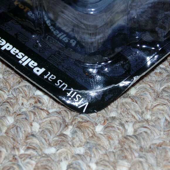 2004 Palisades Buffy the Vampire Slayer PALz Human & Vampire Angel Lot MOC New - Picture 6 of 6